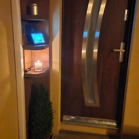 Cosy Hideaway Apartamento *